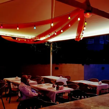 Apart Otel Tolan İçmeler