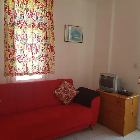 Hotel apartamentowy Tolan